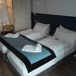 L'amandier 3* Ναντέρ