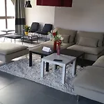 L'amandier Ξενοδοχείο Ναντέρ