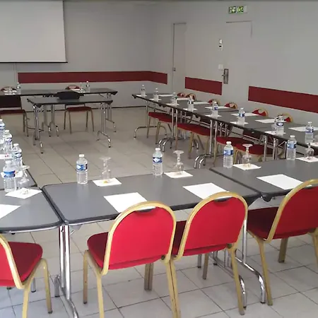 L'amandier Hotell 3*