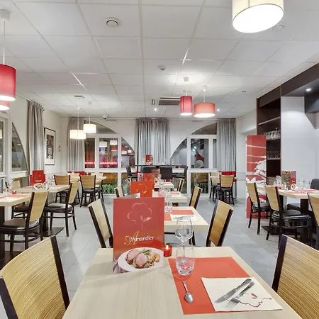 L'amandier Hotel Nanterre