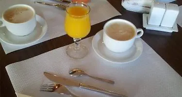 L'amandier 3* Nanterre