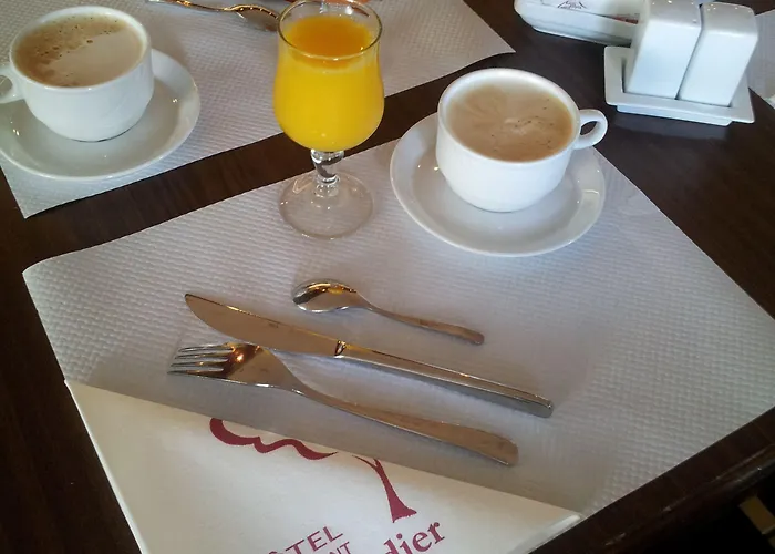 L'amandier 3* Nanterre